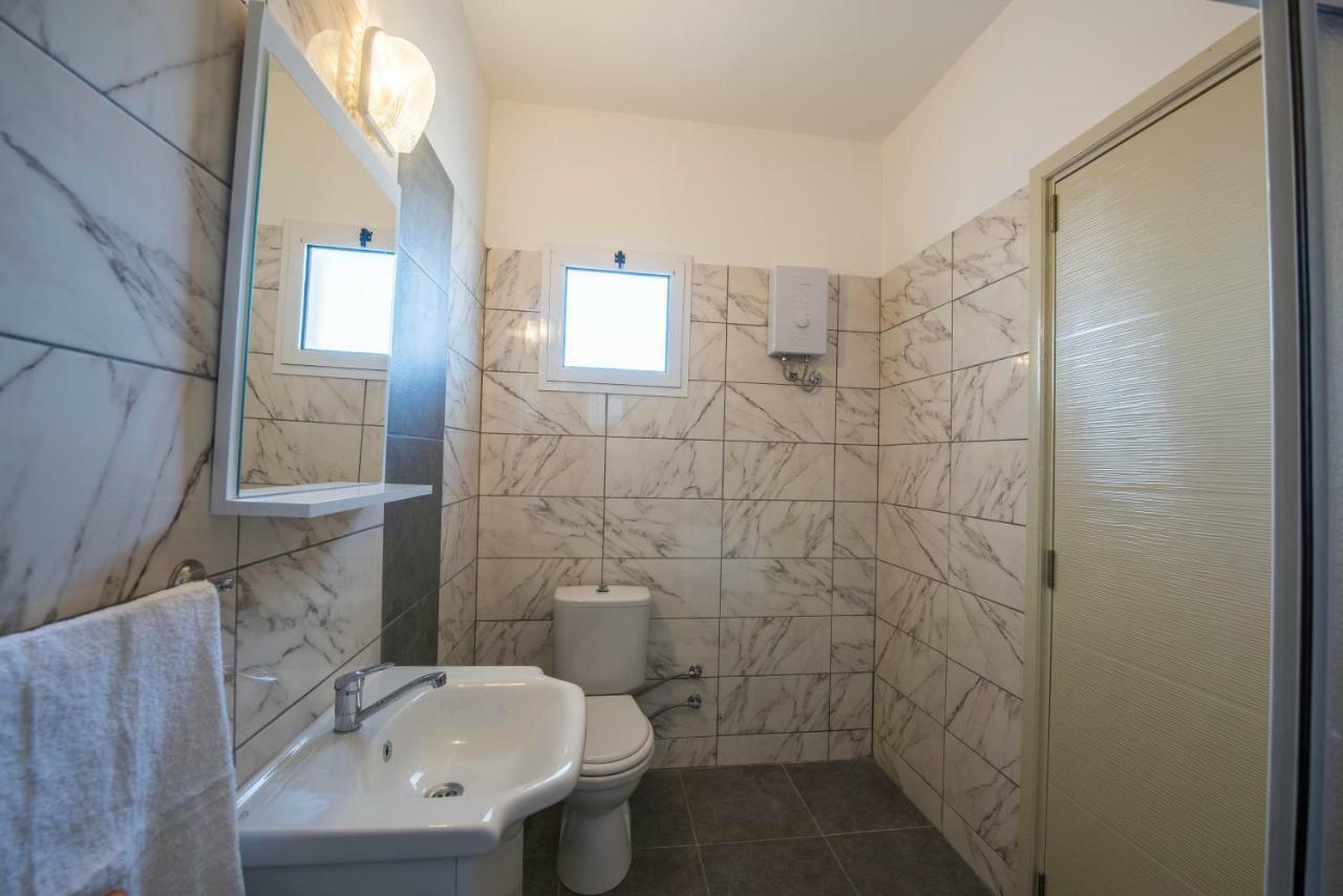 Deniz Airport Suites Nicosia Kültér fotó